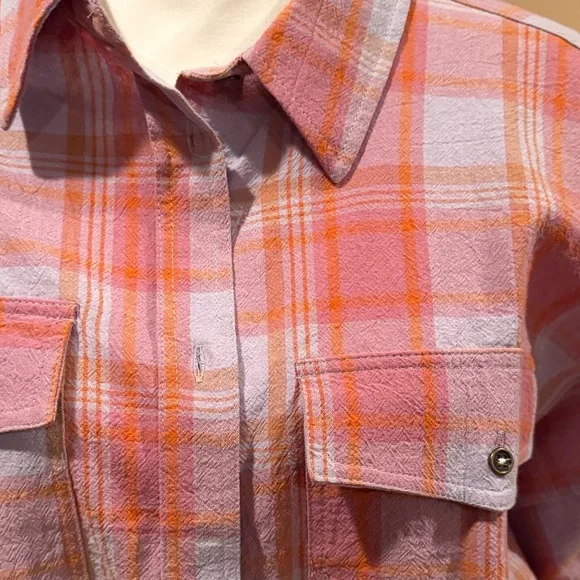 Gilded Intent Pink and Orange Plaid Crop Top - Picture 2 of 6